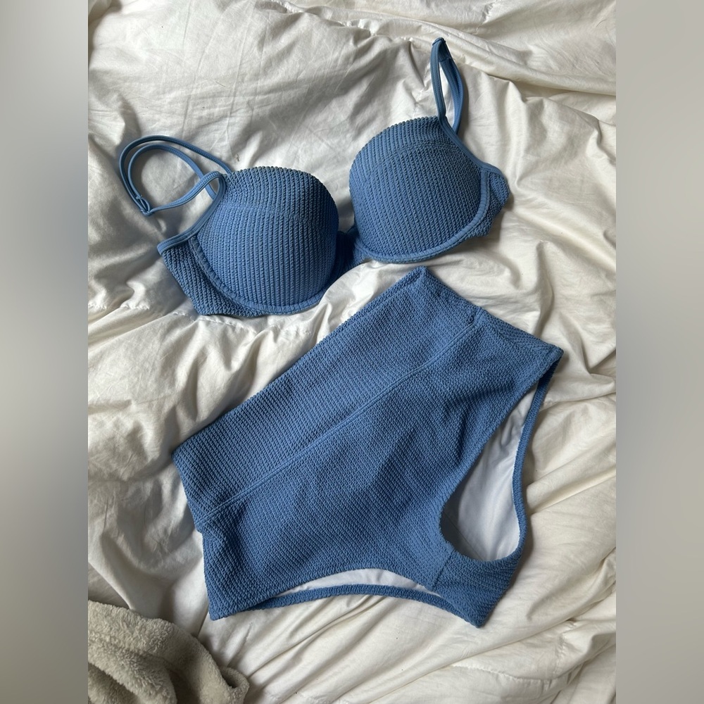 ‼️Victoria Secret high waisted bikini set‼️